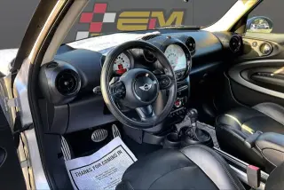 2014 MINI PACEMAN