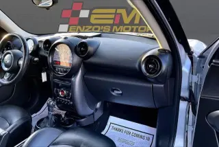 2014 MINI PACEMAN