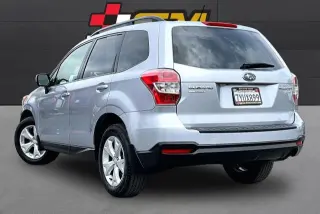 2015 SUBARU FORESTER