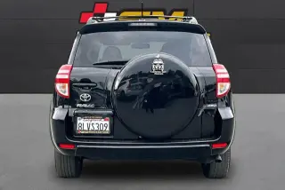 2011 TOYOTA RAV4
