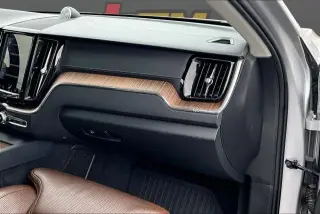 2018 VOLVO XC60