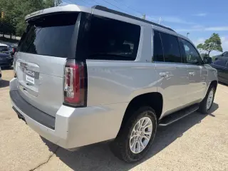 2016 GMC YUKON