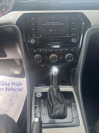 2020 VOLKSWAGEN PASSAT