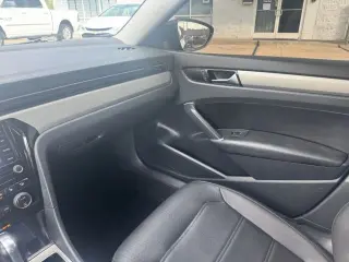 2020 VOLKSWAGEN PASSAT