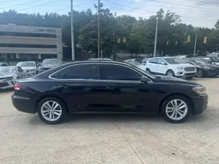 2020 VOLKSWAGEN PASSAT