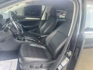 2020 VOLKSWAGEN PASSAT