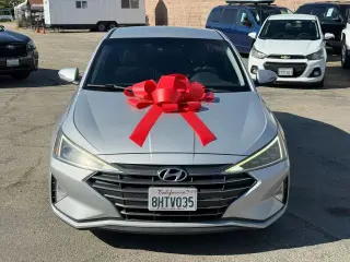 2019 HYUNDAI ELANTRA