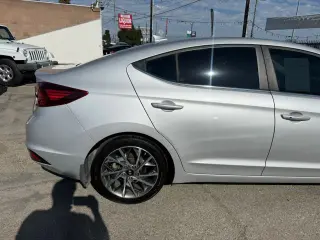 2019 HYUNDAI ELANTRA