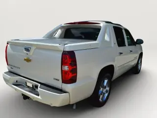 2011 CHEVROLET AVALANCHE