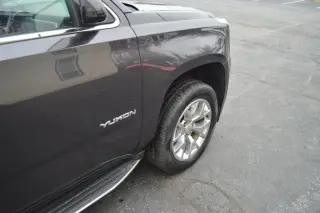 2016 GMC YUKON