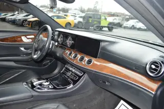 2017 MERCEDES-BENZ E-CLASS
