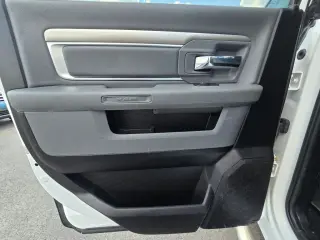 2019 RAM 1500 CLASSIC CREW CAB