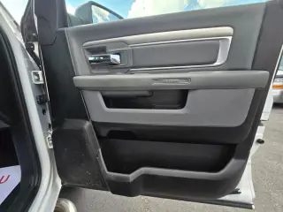2019 RAM 1500 CLASSIC CREW CAB