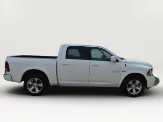 2014 RAM 1500 CREW CAB
