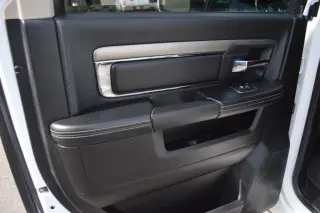 2014 RAM 1500 CREW CAB
