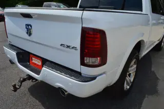 2014 RAM 1500 CREW CAB