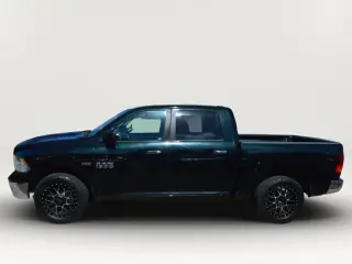 2016 RAM 1500 CREW CAB