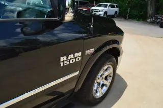 2015 RAM 1500 CREW CAB