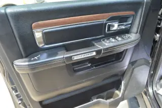 2015 RAM 1500 CREW CAB