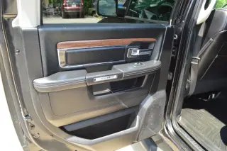 2015 RAM 1500 CREW CAB