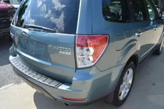 2010 SUBARU FORESTER