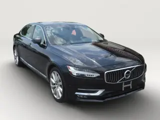 2018 VOLVO S90
