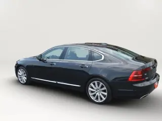2018 VOLVO S90