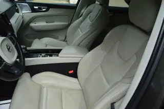 2018 VOLVO XC60