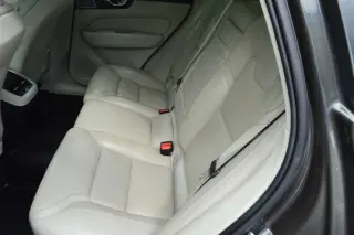 2018 VOLVO XC60
