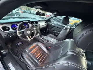 2013 FORD MUSTANG