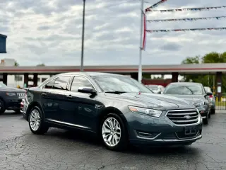 2018 Ford Taurus