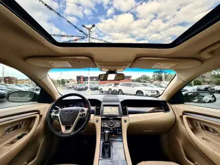 2018 Ford Taurus