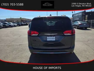 2017 CHRYSLER PACIFICA