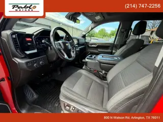2023 CHEVROLET SILVERADO 1500 CREW CAB