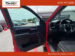 2023 CHEVROLET SILVERADO 1500 CREW CAB