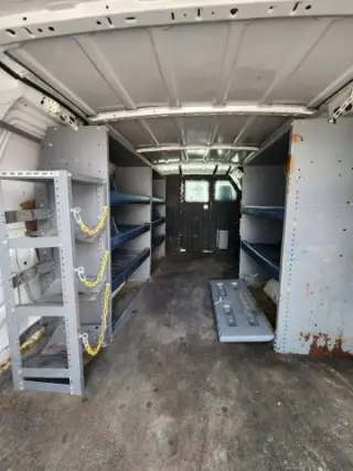 2011 FORD E350 SUPER DUTY CARGO