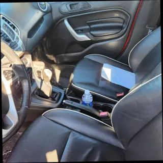 2012 FORD FIESTA
