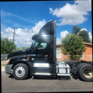 2014 FREIGHTLINER CASCADIA