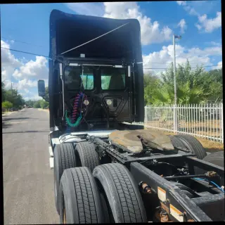 2014 FREIGHTLINER CASCADIA