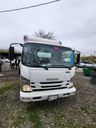 2016 ISUZU MED DUTY NPR