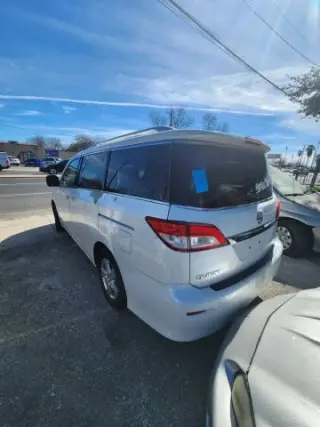 2011 NISSAN QUEST
