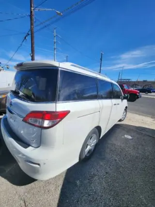 2011 NISSAN QUEST
