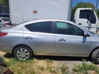 2013 NISSAN VERSA