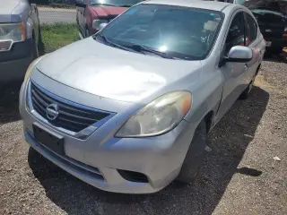 2013 NISSAN VERSA