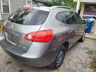 2010 NISSAN ROGUE