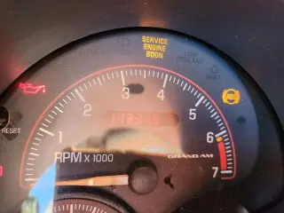 2002 PONTIAC GRAND AM