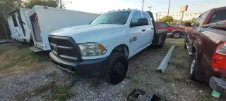 2013 RAM 3500 CREW CAB & CHASSIS