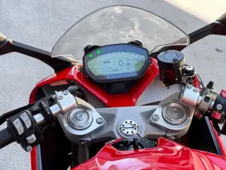 2018 DUCATI SUPERSPORT