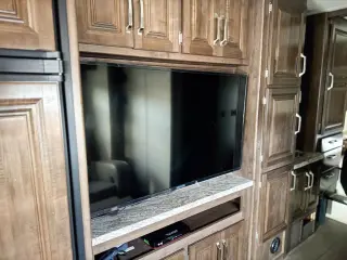 2019 FORD E450 SUPER DUTY CUTAWAY