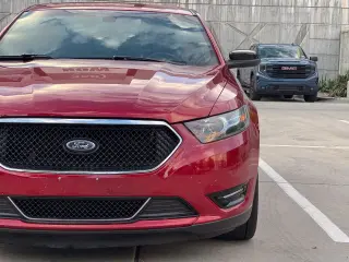 2016 FORD TAURUS